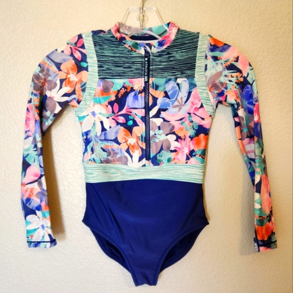Athleta Girl Onepiece Longsleeved Rashguard, EUC!